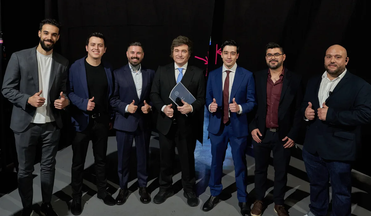 Equipo directivo de Racks con Javier Milei